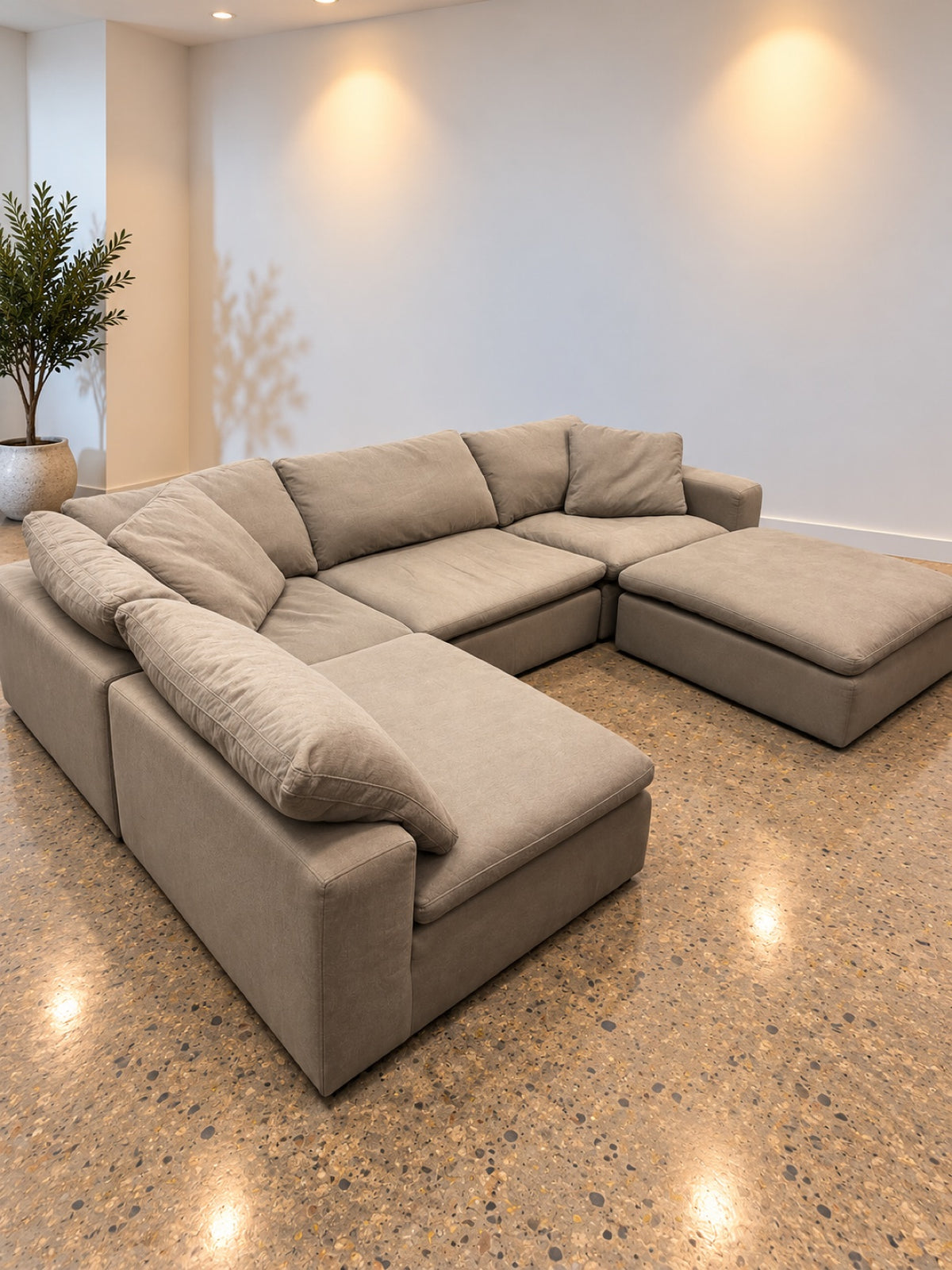 City Furniture Nixon Cloud 5-Piece Sectional — Gray, angle